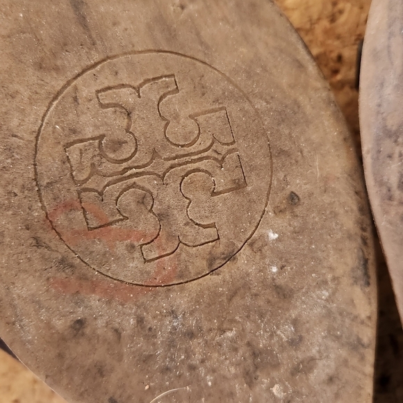 Tory Burch Patti Wedge Wooden Heels Sandals - Picture 6 of 7